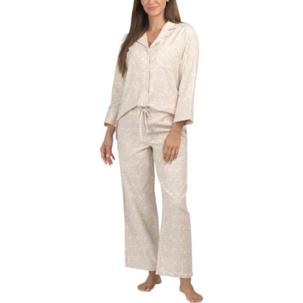 ♥️ NATORI 2pc Printed Flannel Infinity Notch Collar Pajama Set - Picture 1 of 5